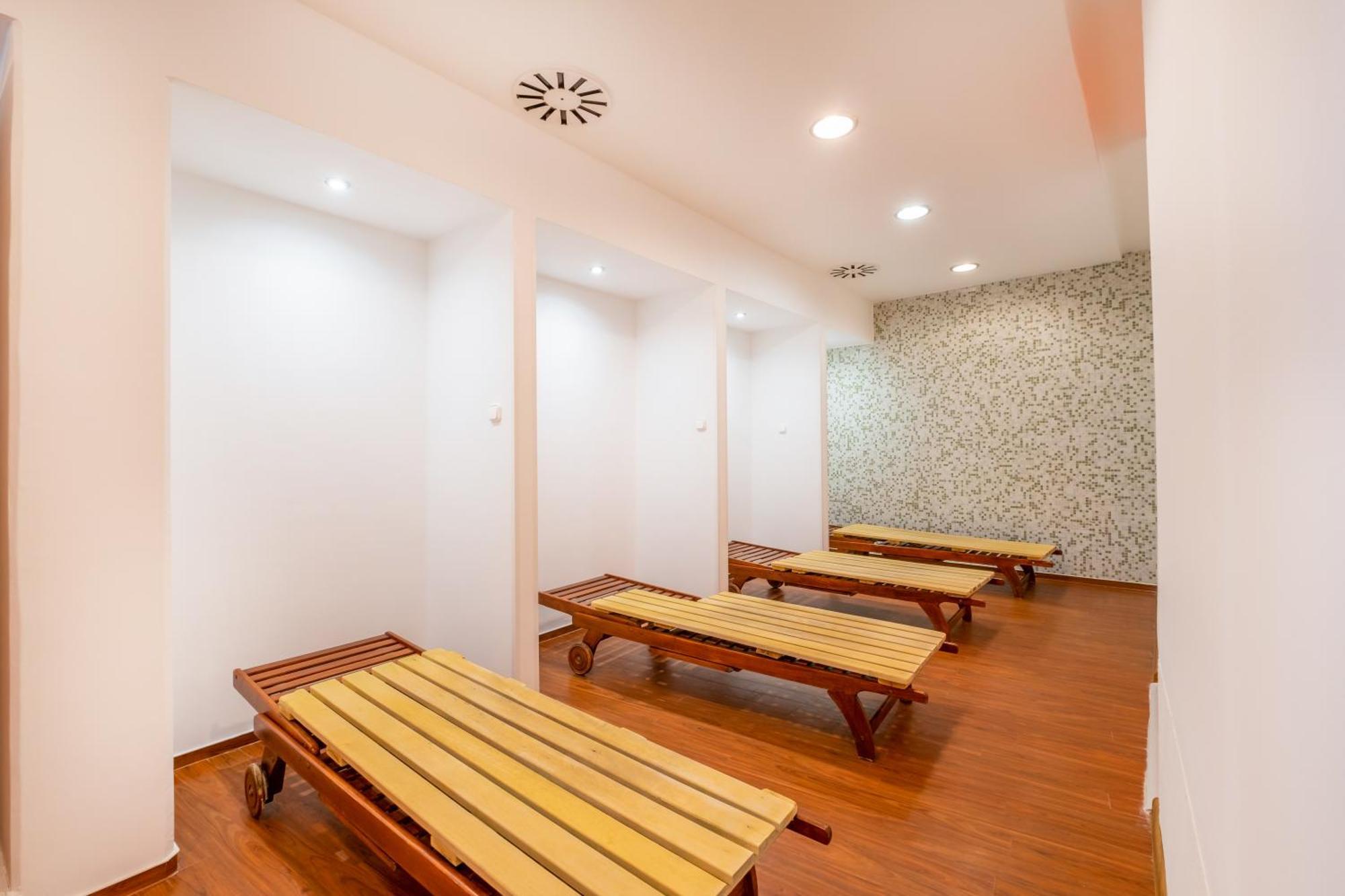 Myflat Club 218 Gold II Wellness Apartment 시오포크 외부 사진